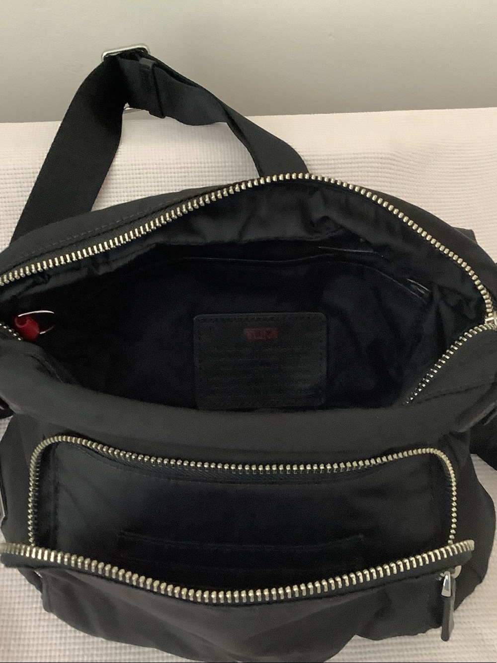 Tumi Voyageur Lugano Crossbody Messenger - Picture 7 of 10